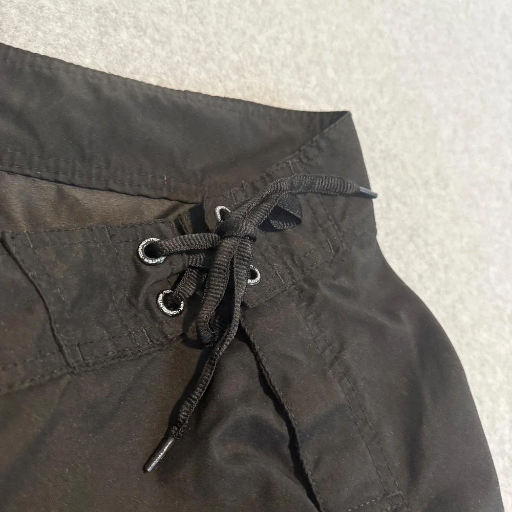 Tormenter Mens Black Board Shorts 40 Embroidered Fish Skeleton Cargo Surf Swim